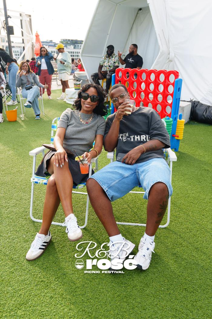 Festival couple